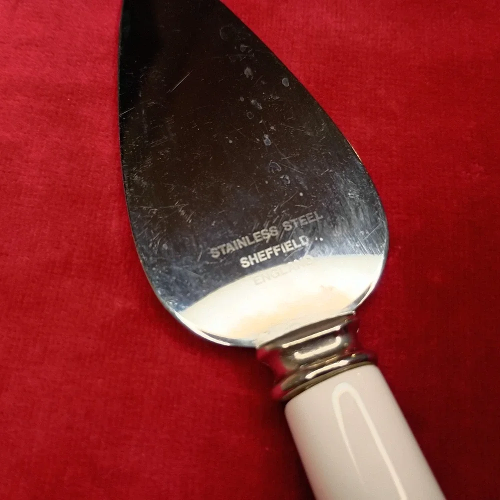 Vtg Sheffield England Cheese Knife Spreader Stainless Christmas Holly Berries 7